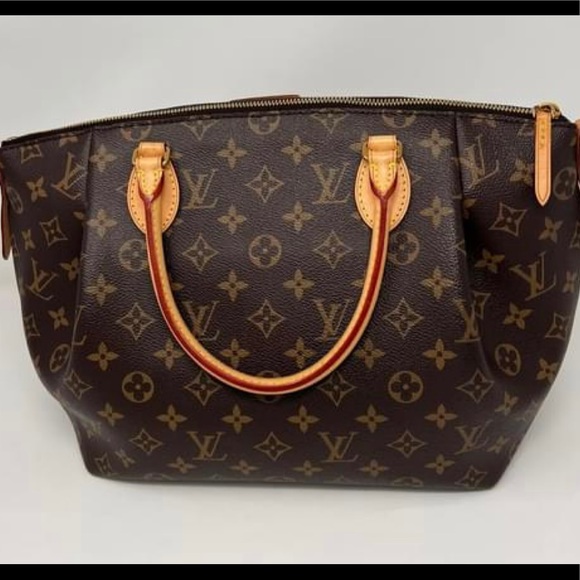 Louis Vuitton Turrene MM - Picture 4 of 16